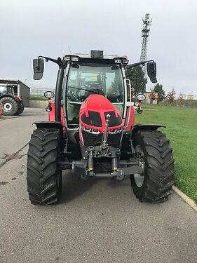 Massey Ferguson MF 5S.115 Dyna-4 ESSENTIAL 2