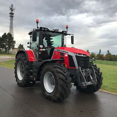 Massey Ferguson MF 8S.305 Exclusive 2