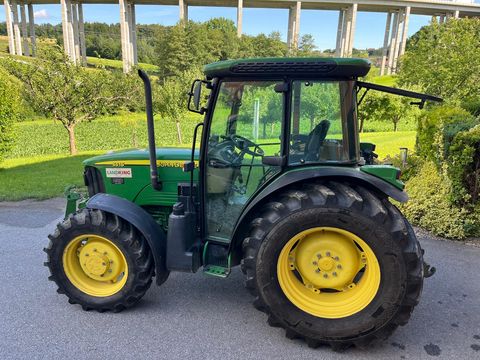 John Deere 5515 Standard