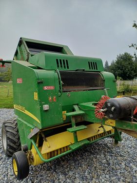 John Deere Rundballenpresse 578