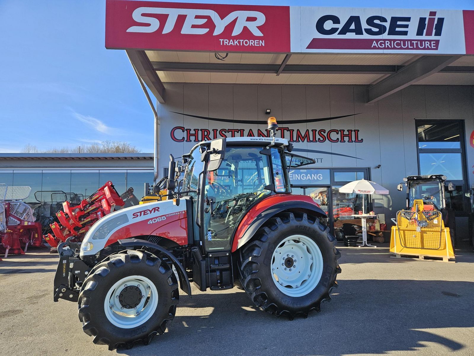 Steyr 4065 Kompakt S (Stage V) 1