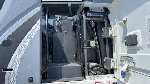 7788-144d105dca240e78ea955a4a91d12995-5937581