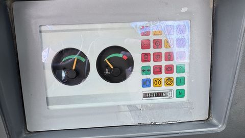 7788-166a64b75c3f7b04cf1c28a5341e9fb3-5730138