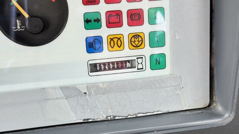 7788-166a64b75c3f7b04cf1c28a5341e9fb3-5730138