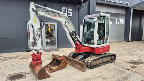 Takeuchi TB138FR - POWERTILT - 3X BUCKETS - 2012 YEAR
