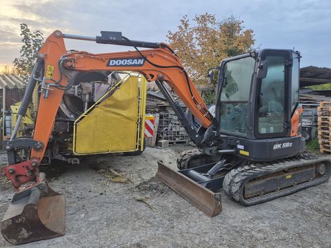 Doosan DX50Z-7 - POWERTILT - 2022 YEAR - 320 HOURS