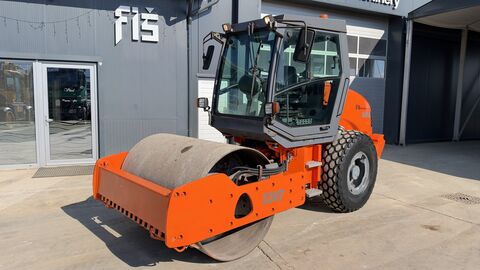 Hamm 3307 - 2006 YEAR - 6070 WORKING HOURS