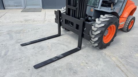 Ausa C250 H - 2785 WORKING HOURS - TRIPLEX