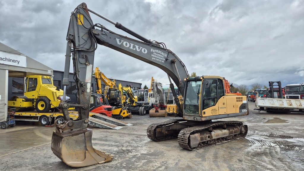 Volvo EC210C NL - 2007 YEAR - 250CM 2