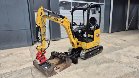 CAT 301.7 CR - 150 HOURS - POWERTILT - 3X BUCKETS