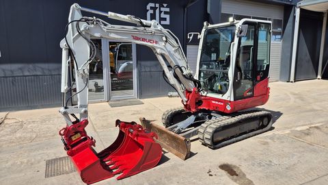Takeuchi TB235-2 - POWERTILT - 2019 YEAR - 3X BUCKETS