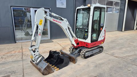 Takeuchi TB216 - 2022 YEAR - 1335 HOURS - POWERTILT