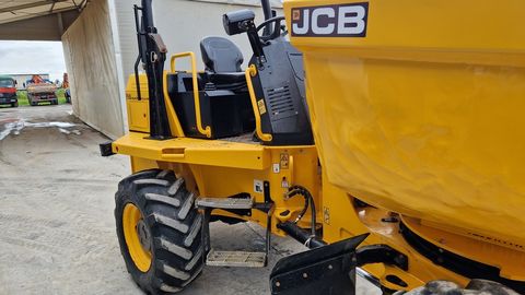 JCB 6ST - 2019 YEAR - 555 WORKING HOURS