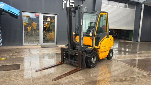 Jungheinrich DFG 30BK - 1999 YEAR - 9740 HOURS