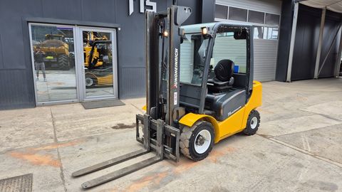 Jungheinrich DFG 430 - 2011 YEAR - 3200 HOURS
