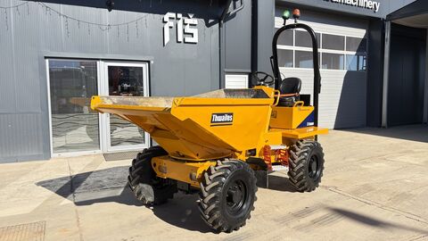 Thwaites 3 TONNE - 2021 YEAR - 2340 HOURS - LIGHTS