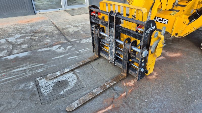 JCB 540-140 - 2021 YEAR - 2375 HOURS - 13.8M - 4T 3