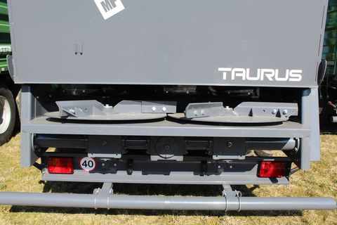 Metal-Fach Dungstreuer Taurus 272/2-18 to-Sofort lieferbar