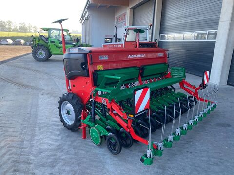 Agro Masz SR 301-Doppelscheibe- Vorführmaschine