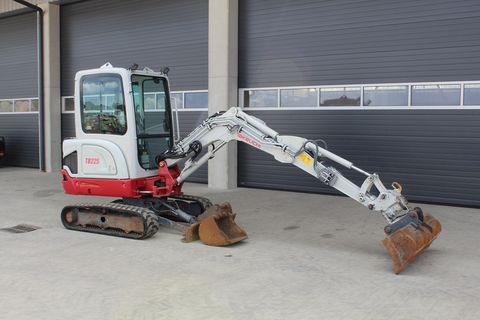 Takeuchi TB 225 - Minibagger - Powertilt - 2022