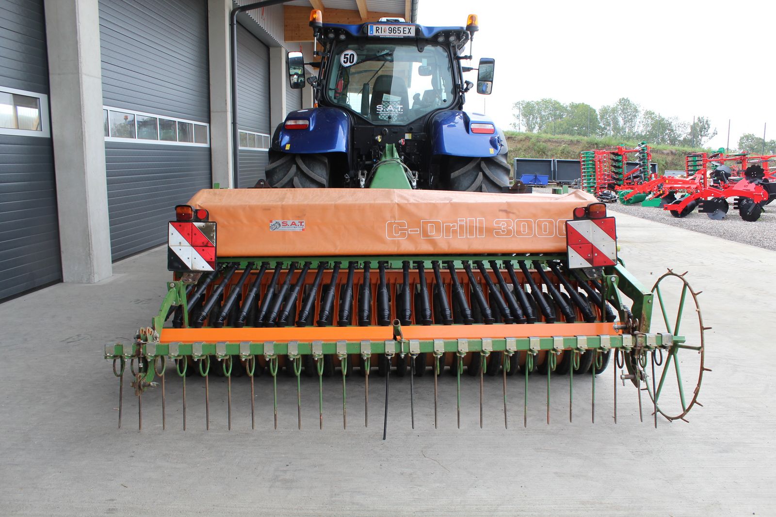 Amazone Catros 3000 und Sämaschine Amazone C-Drill 3000 3