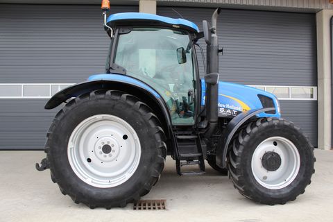 New Holland TS100A