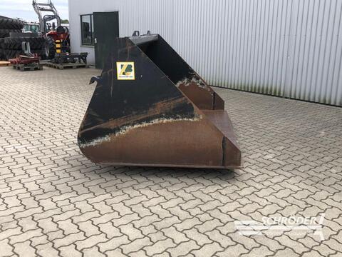 7825-a1f955e862a1bed2ab7ffa526a6a373d-5938754