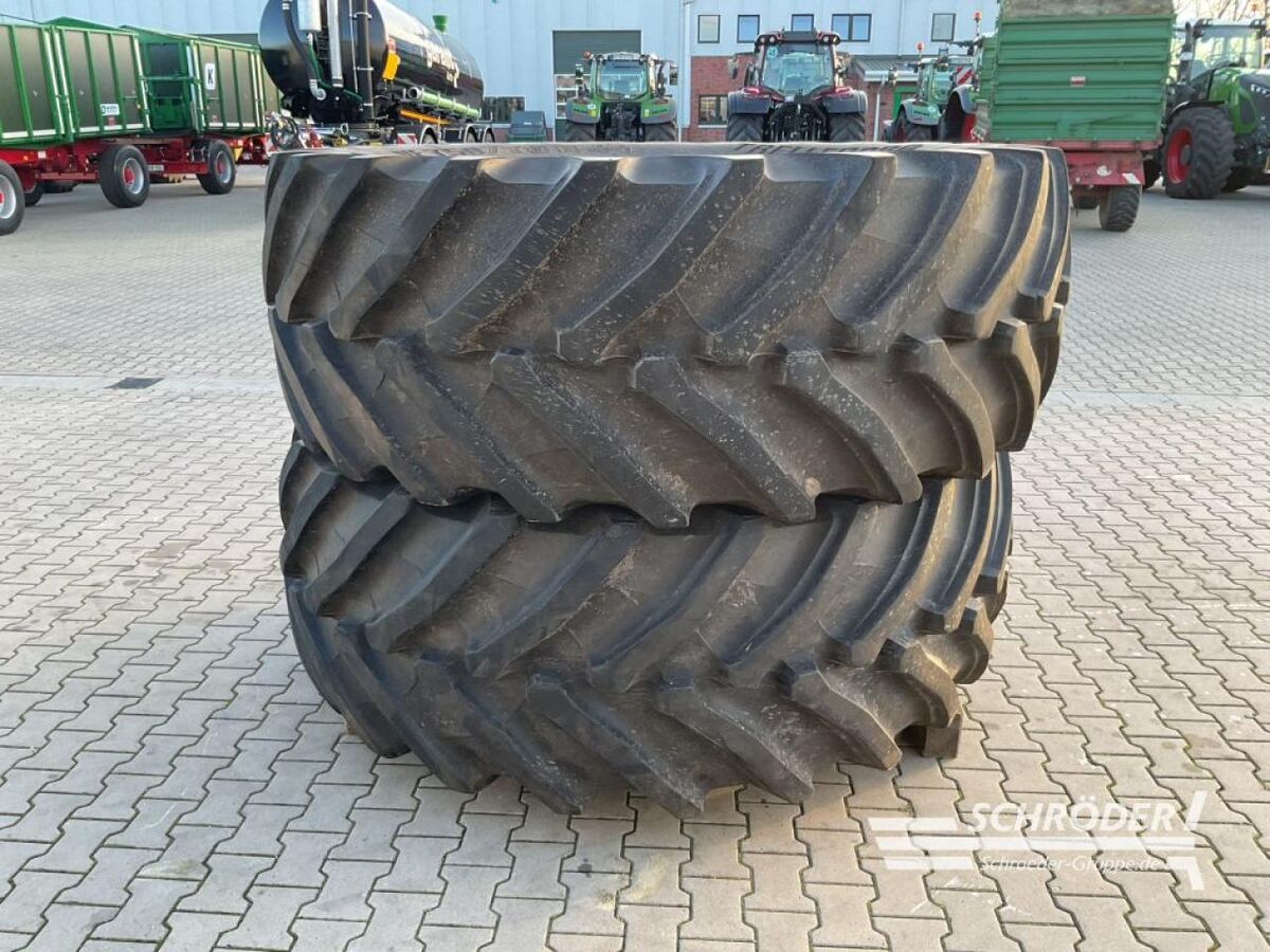 Trelleborg 2X VF750/70 R44 3
