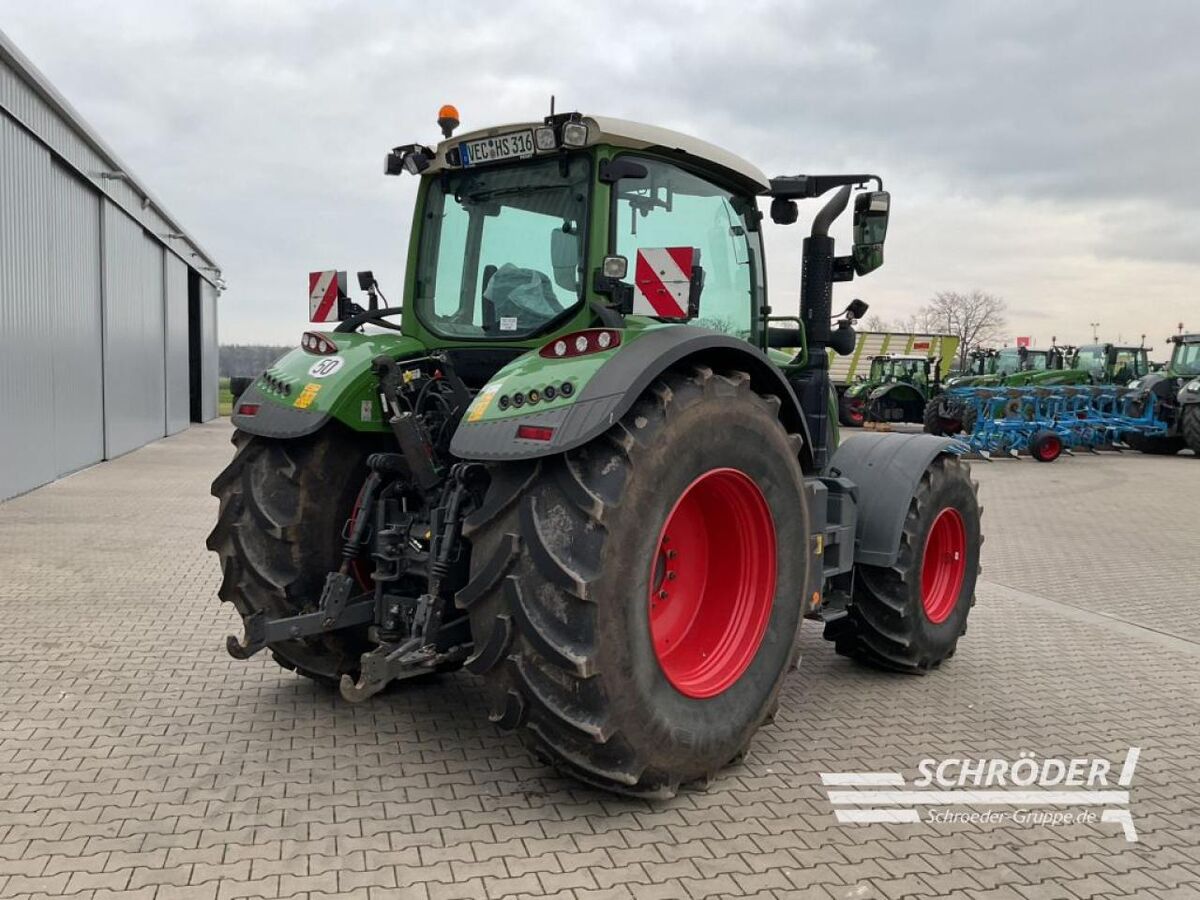 Fendt 718 VARIO GEN6 POWER PLUS 2
