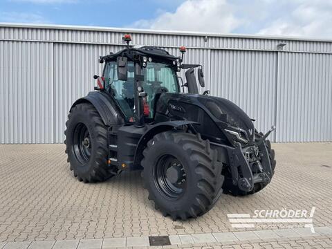 Valtra Q 245 | FORSTKABINE