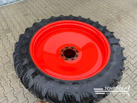 Taurus 2X 300/90 R46