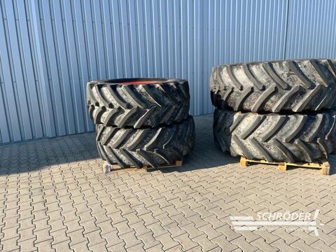 Fendt 600/65 R34 + 710/70 R42 BKT