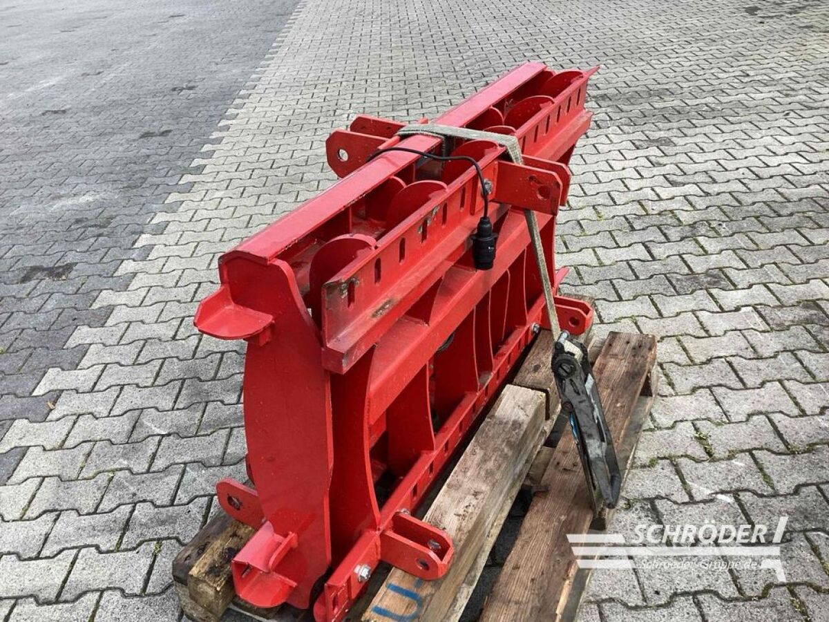 WIEGERAHMEN DREIPUNKT 2