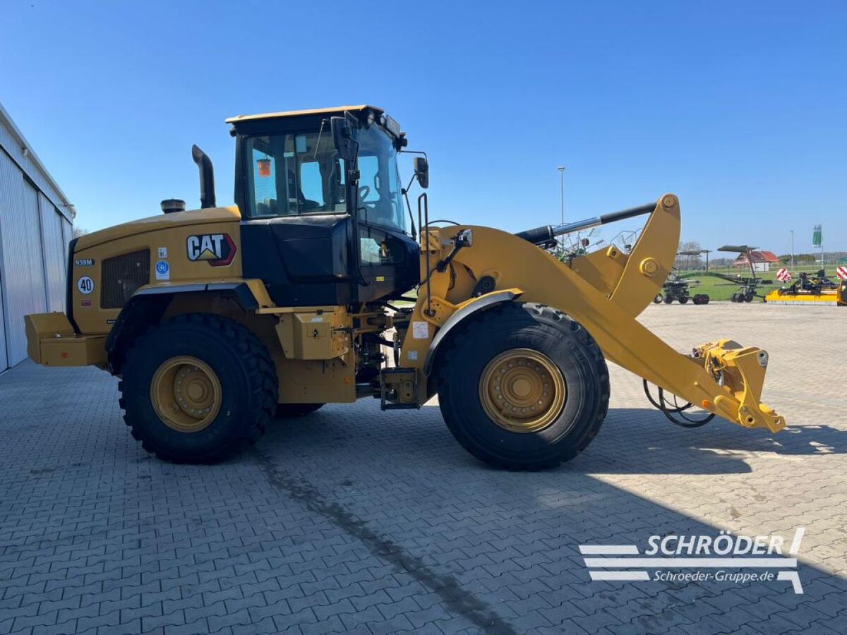 Caterpillar 938 HL 1