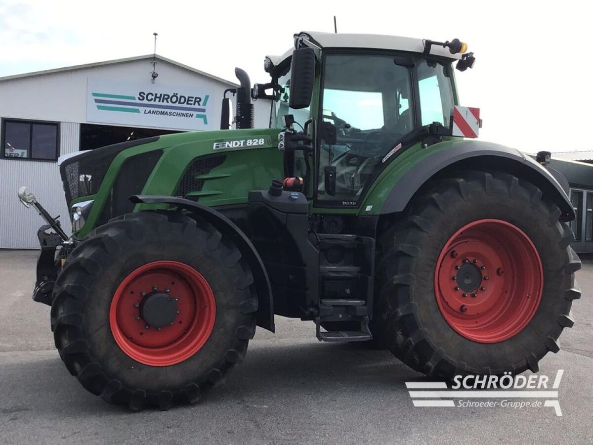 Fendt 828 VARIO S4 PROFI PLUS 3