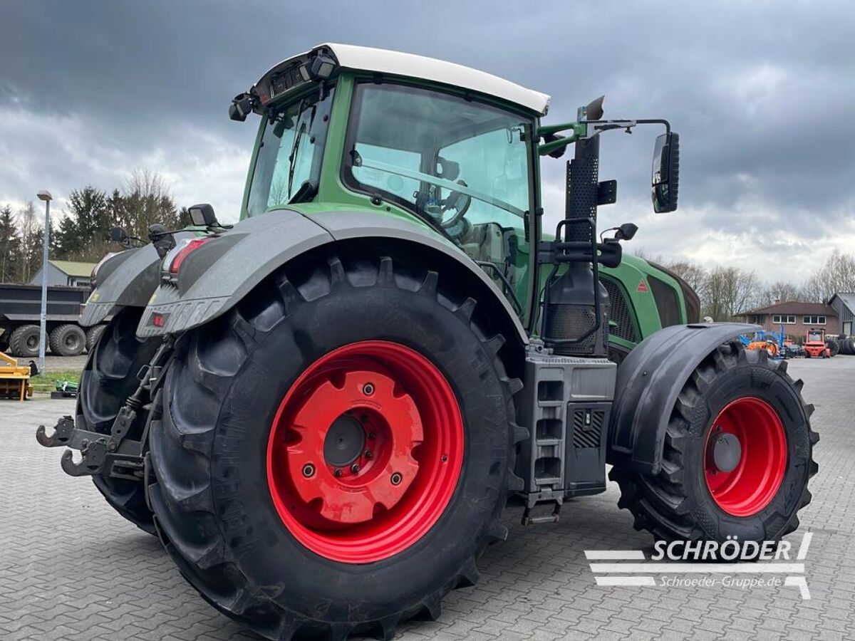 Fendt 828 VARIO S4 PROFI 3