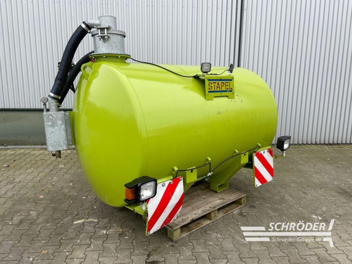 STAPEL FRONTTANK / GÜLLEFRONTTANK 1