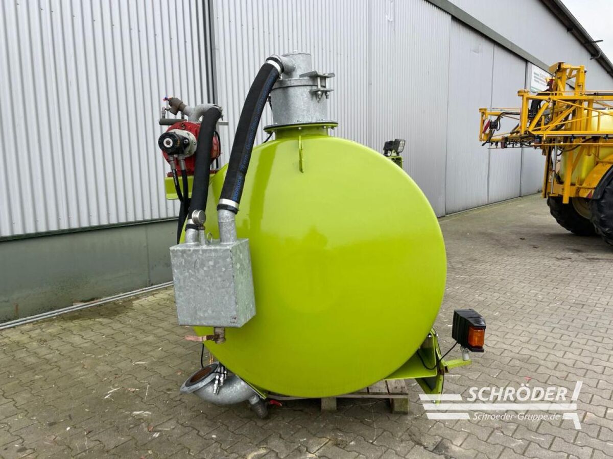 STAPEL FRONTTANK / GÜLLEFRONTTANK 2