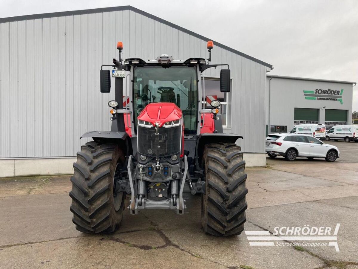 Massey Ferguson 8S.305 DYNA-VT EXCLUSIVE 3