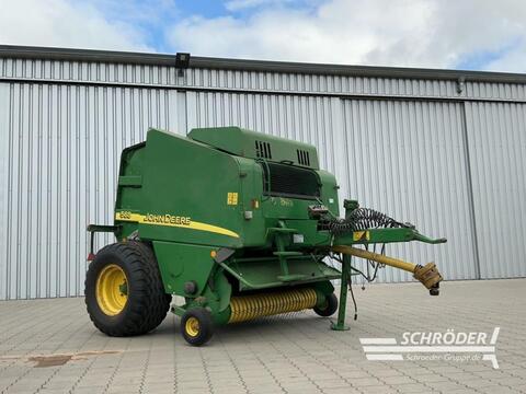John Deere 568