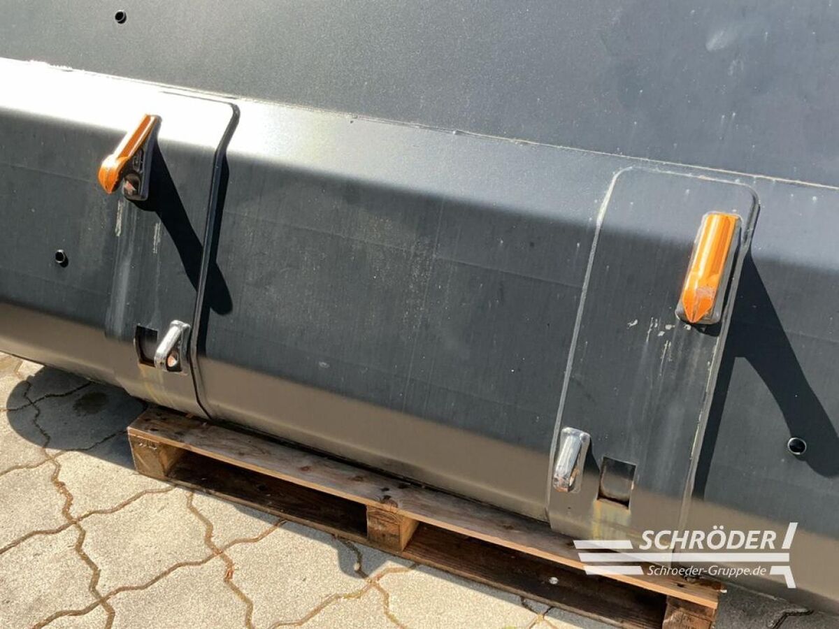 VOLUMENSCHAUFEL VL 245 EURO 2