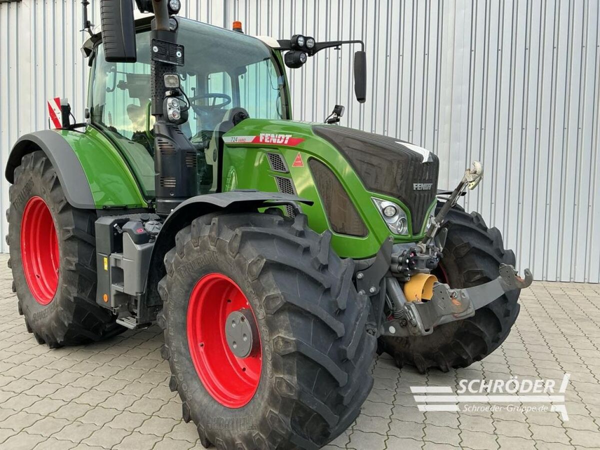 Fendt 724 VARIO GEN6 PROFI PLUS 2