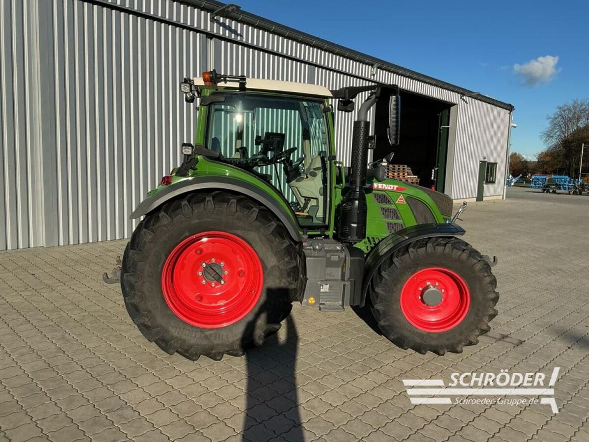 Fendt 516 VARIO GEN3 PROFI PLUS 2