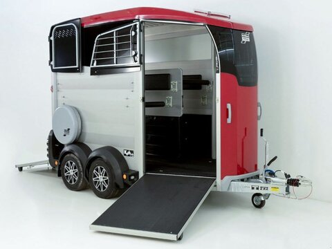 Ifor Williams Pferdeanhänger HBX 506|Frontausstieg|rot (Pf1162