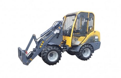 Eurotrac W12-CS mit Kabine und Schaufel