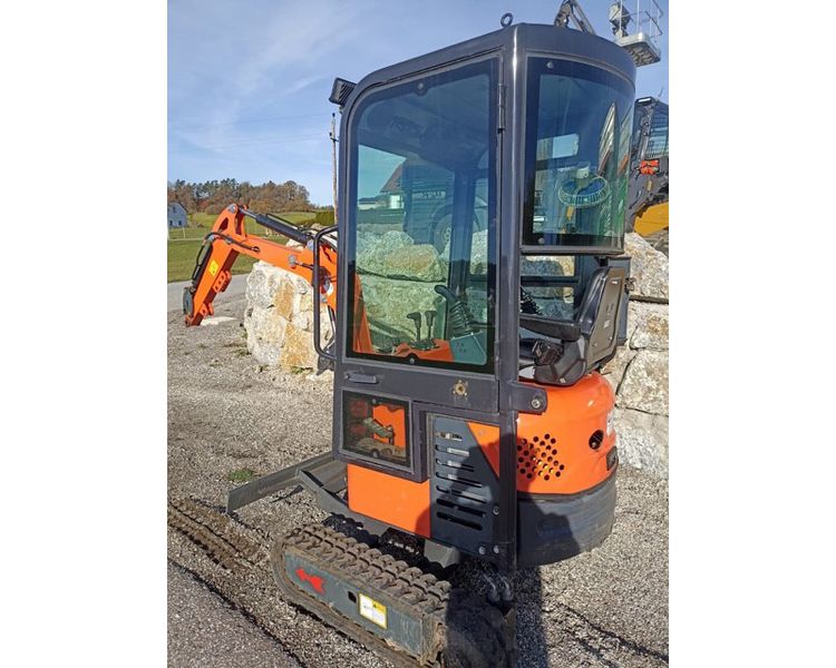 1 Tonnen Bagger mit Kabine – Bastlerfahrzeug 1