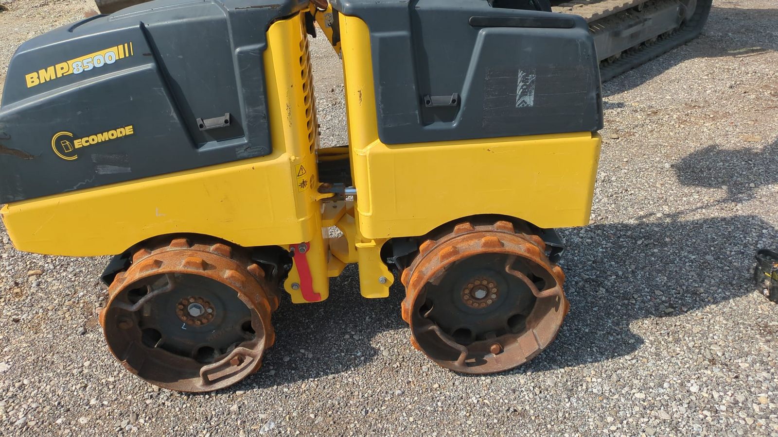 Bomag Grabenwalze BMP-8500 2