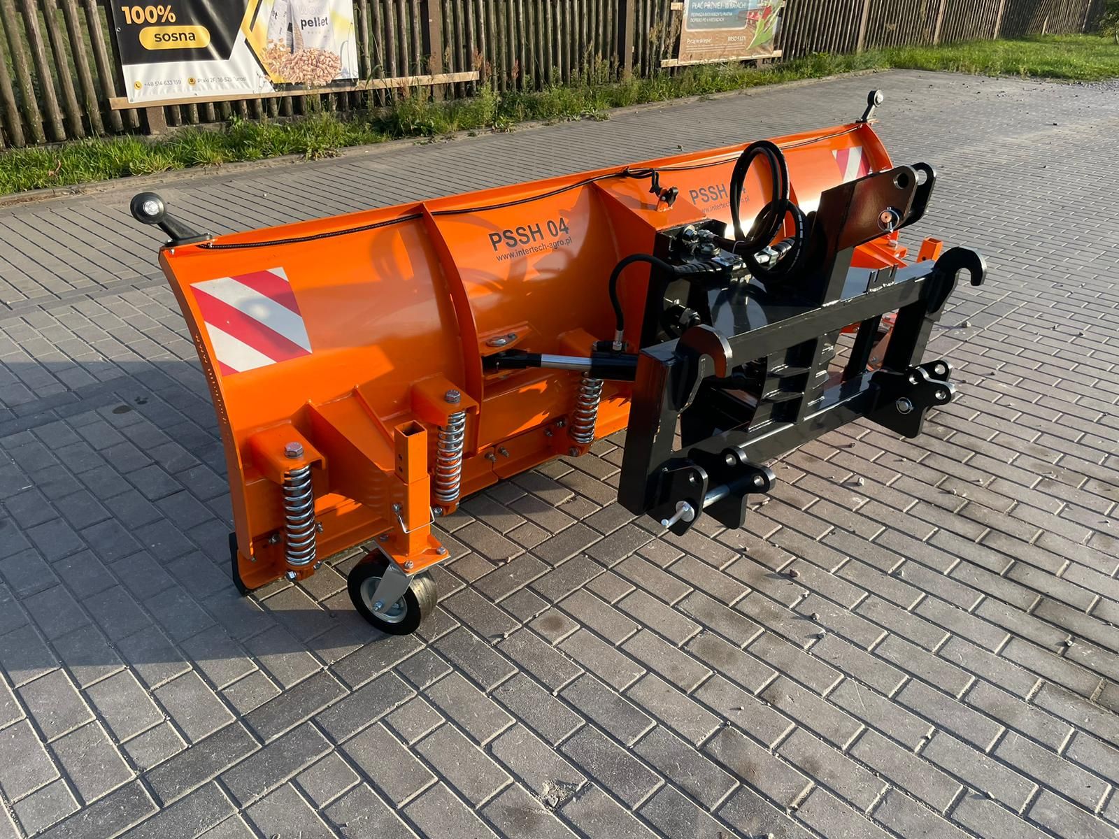 Intertech Schneepflug PSSH-04 2