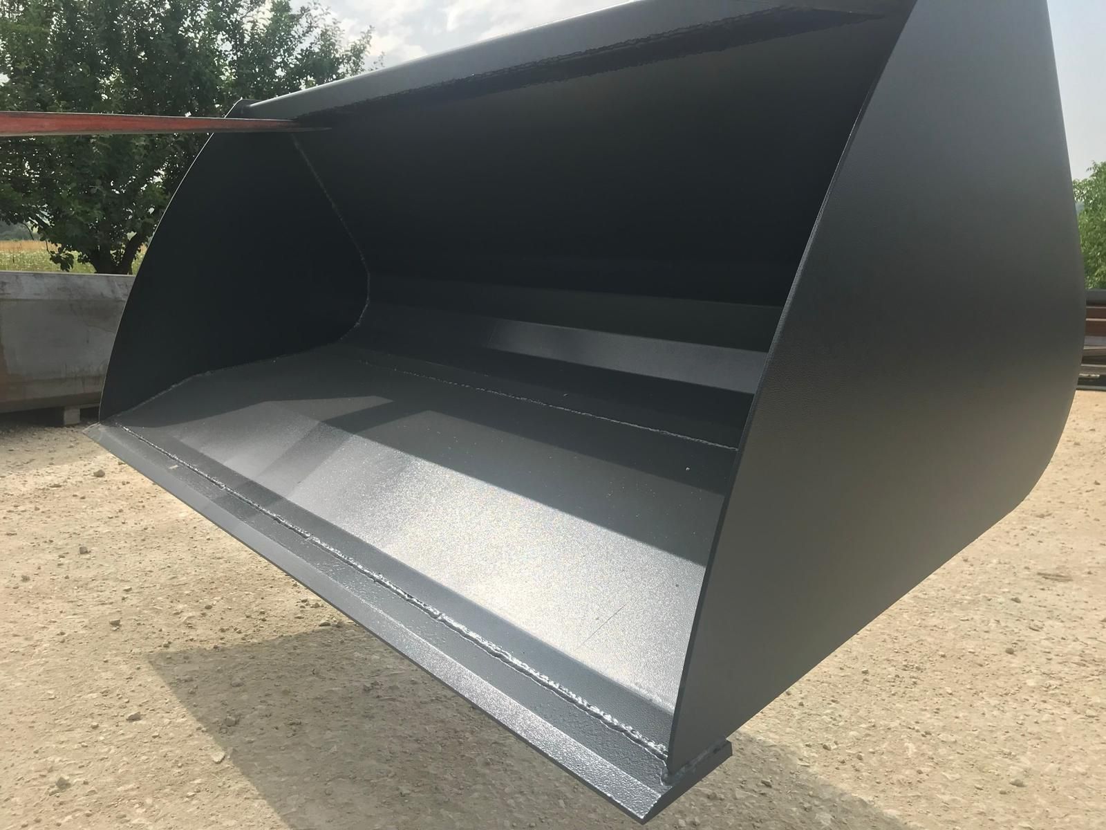 Tornado Volumenschaufel, breite ab 1,5m bis 2,4m Lieferu 2