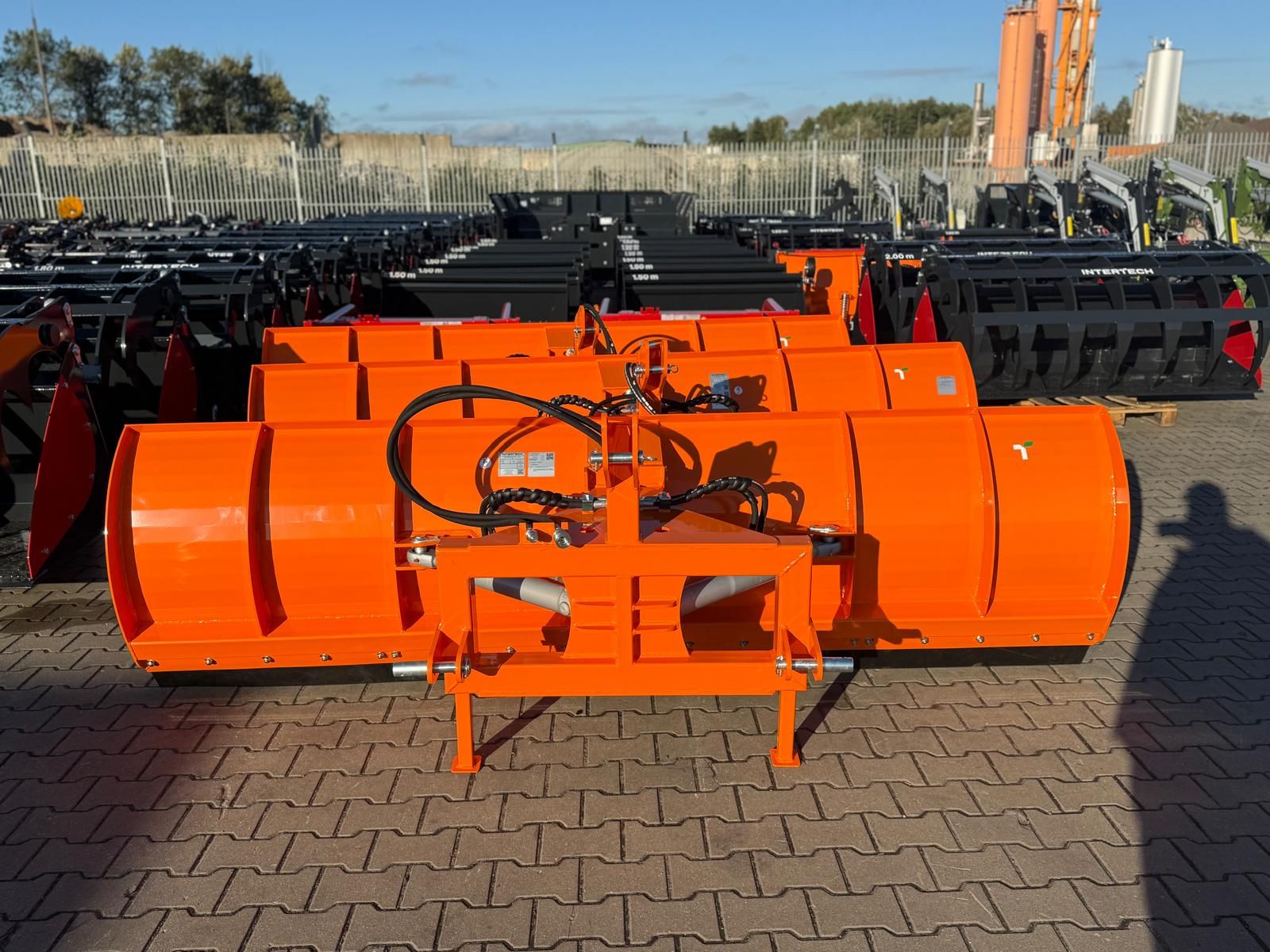 Intertech Schneeschild, Schneepfluge/ Lieferung frei 1